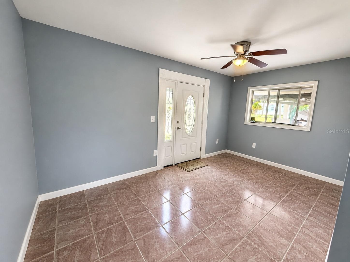 4824 Limestone Dr photo 3