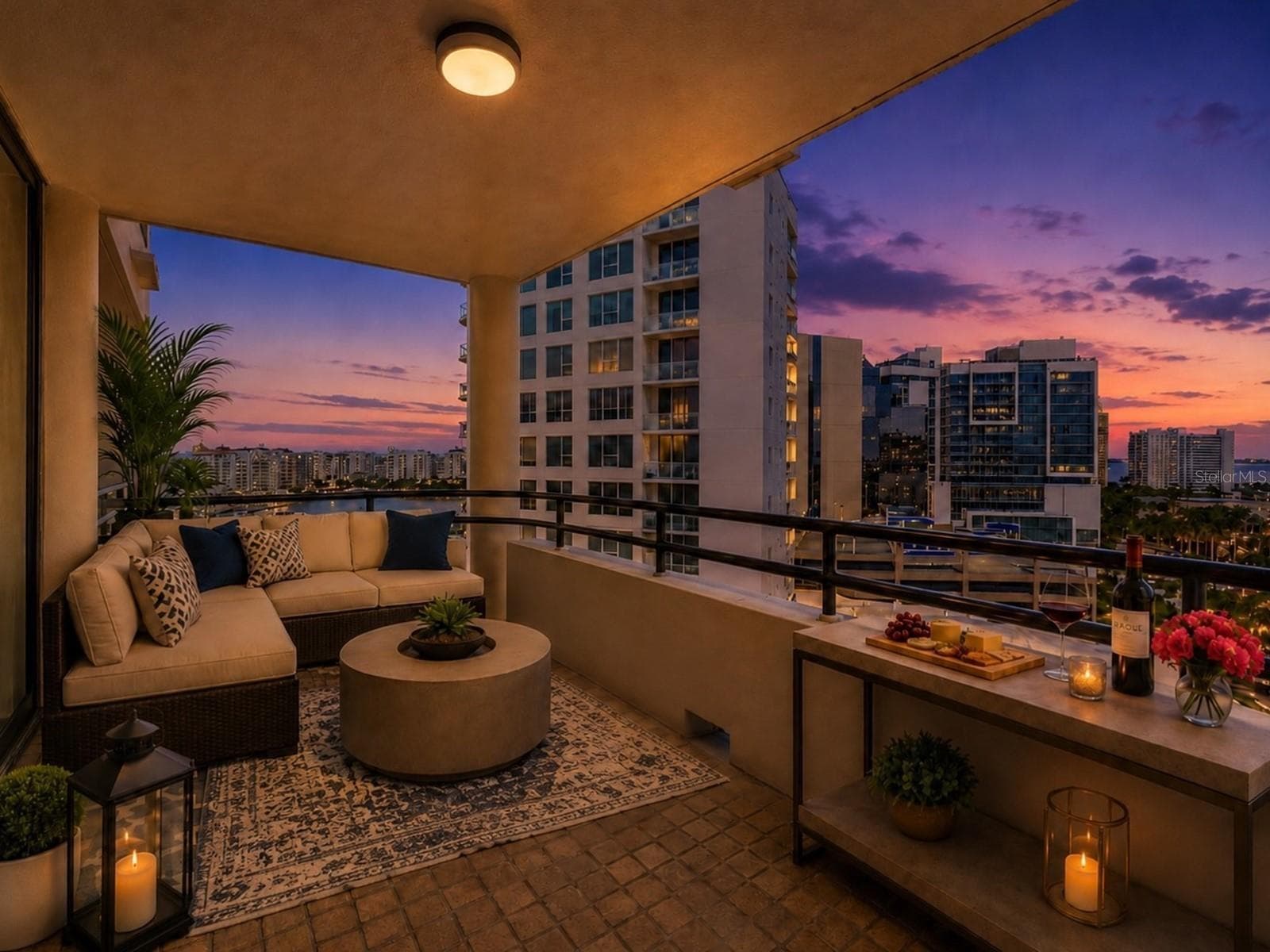 1255 N Gulfstream Ave #1101 photo 3