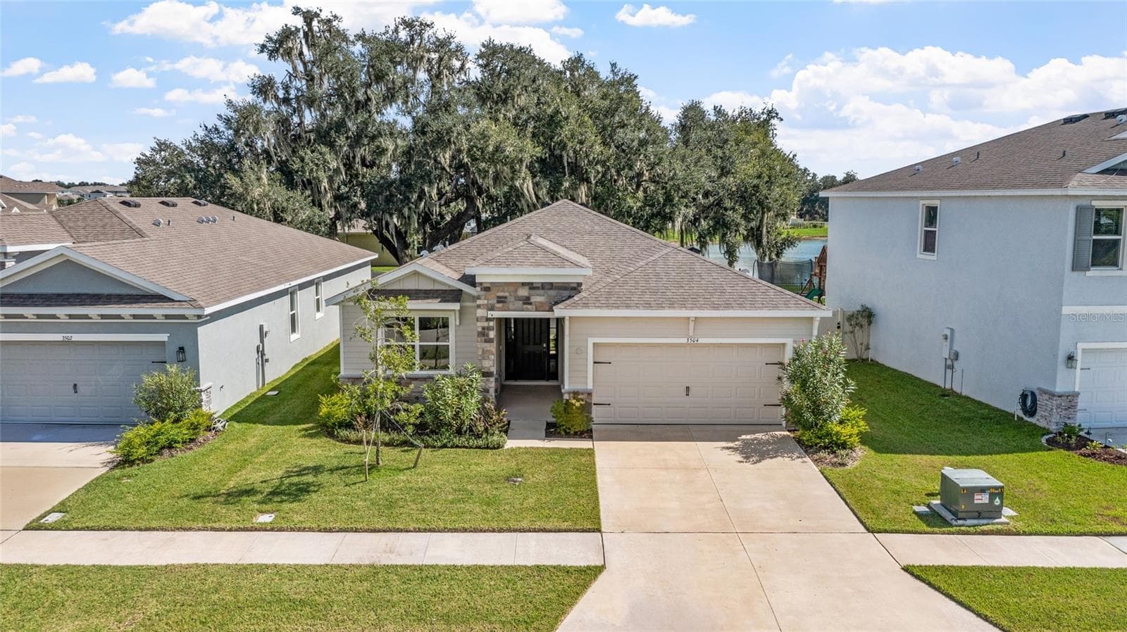 3504 Crescent Peak Way photo 3