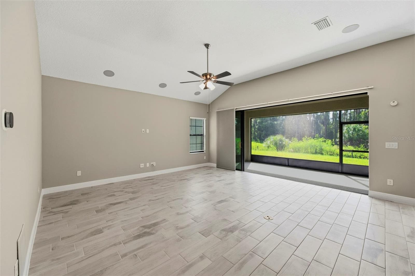 14519 Woodland Spur Dr photo 5