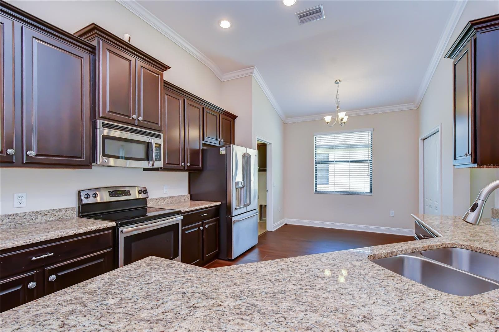 826 Vino Verde Cir photo 5