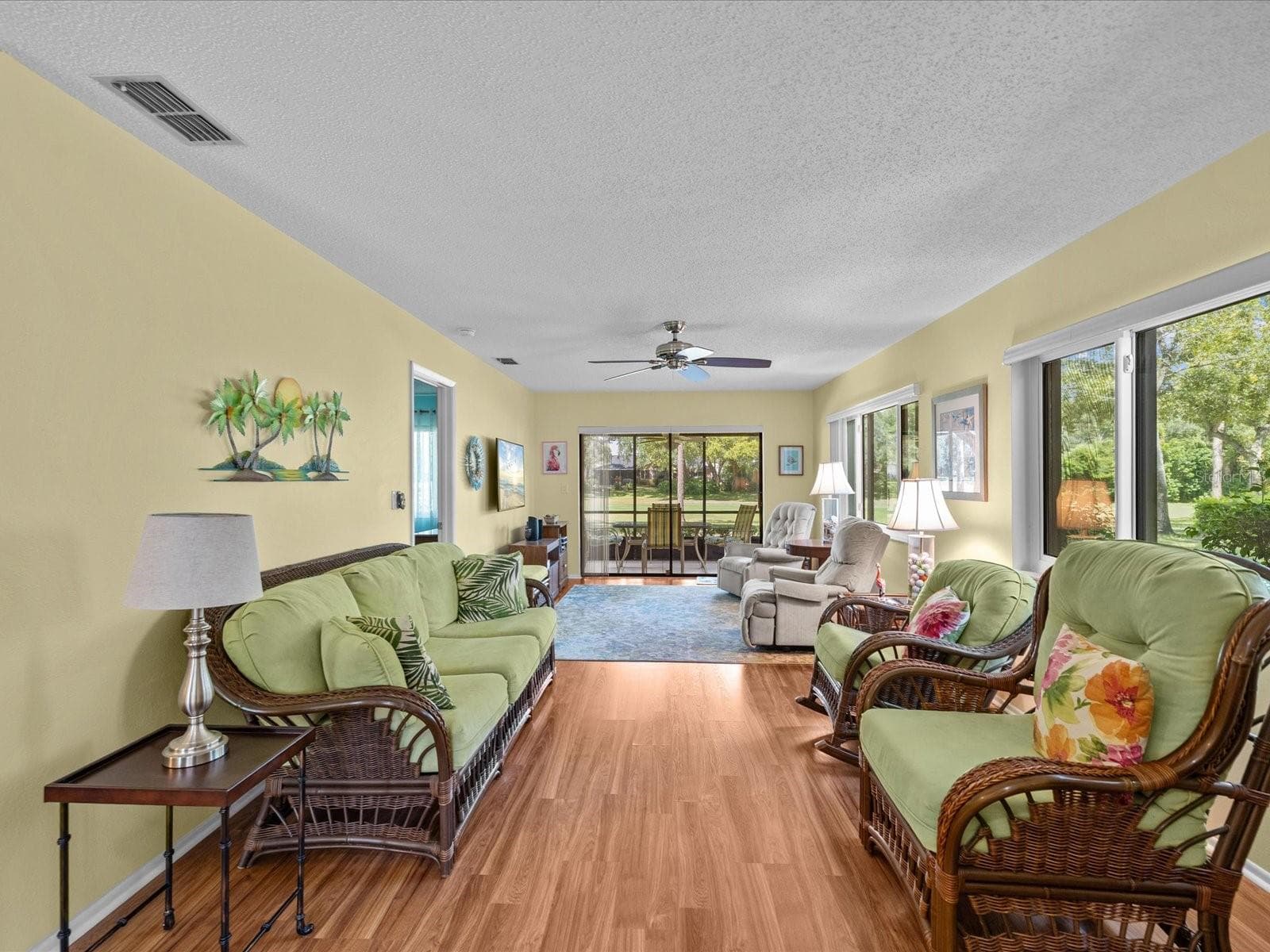 13002 Wedgewood Way #B photo 4