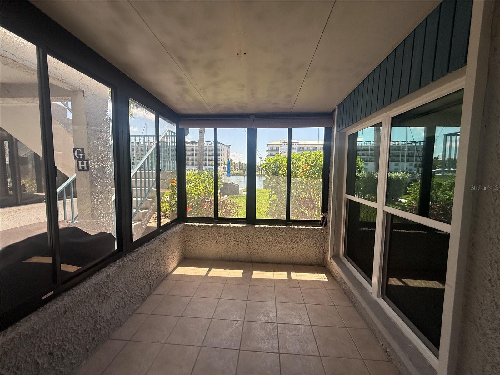 179 Medallion Blvd #D photo 2