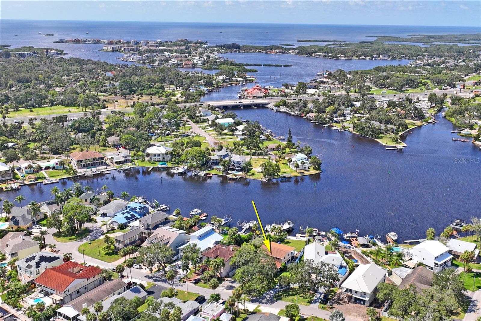 5531 Manatee Point Dr photo 2