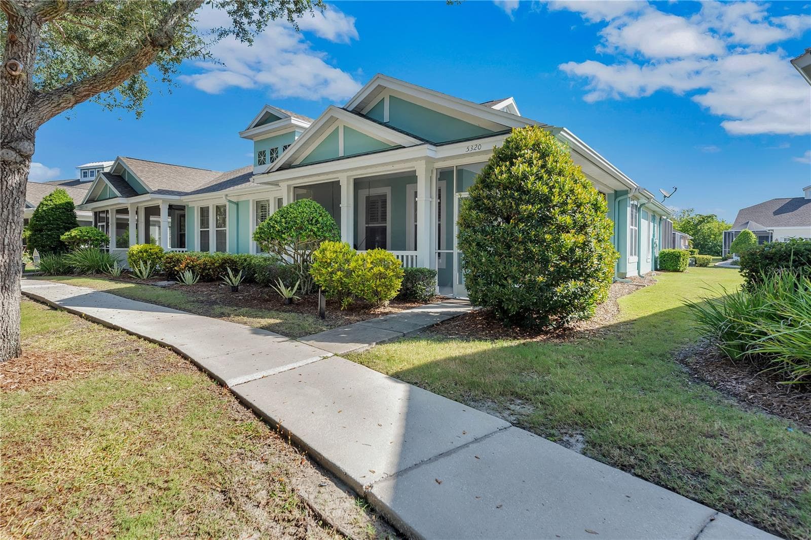 5320 Golden Isles Dr photo 2
