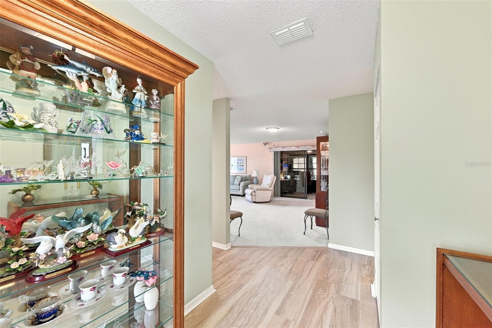 1618 Layton CT photo 3