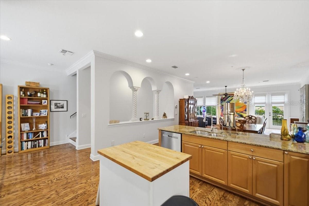114 E Davis Blvd #8 photo 5