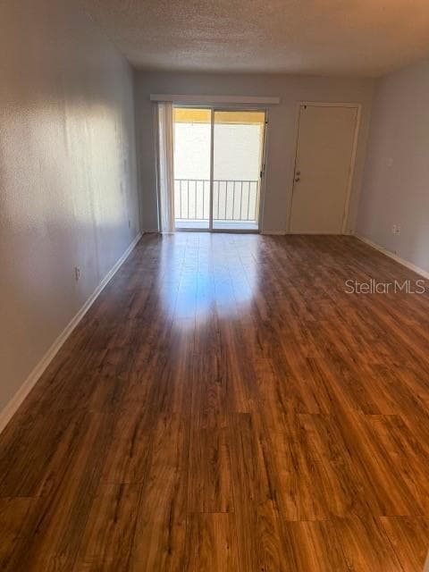 7523 Dolonita Dr #7523 photo 2