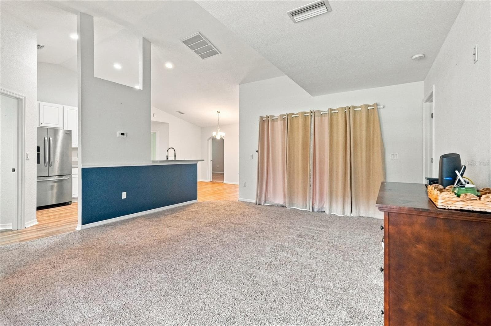 10041 Kimbrough Dr photo 4