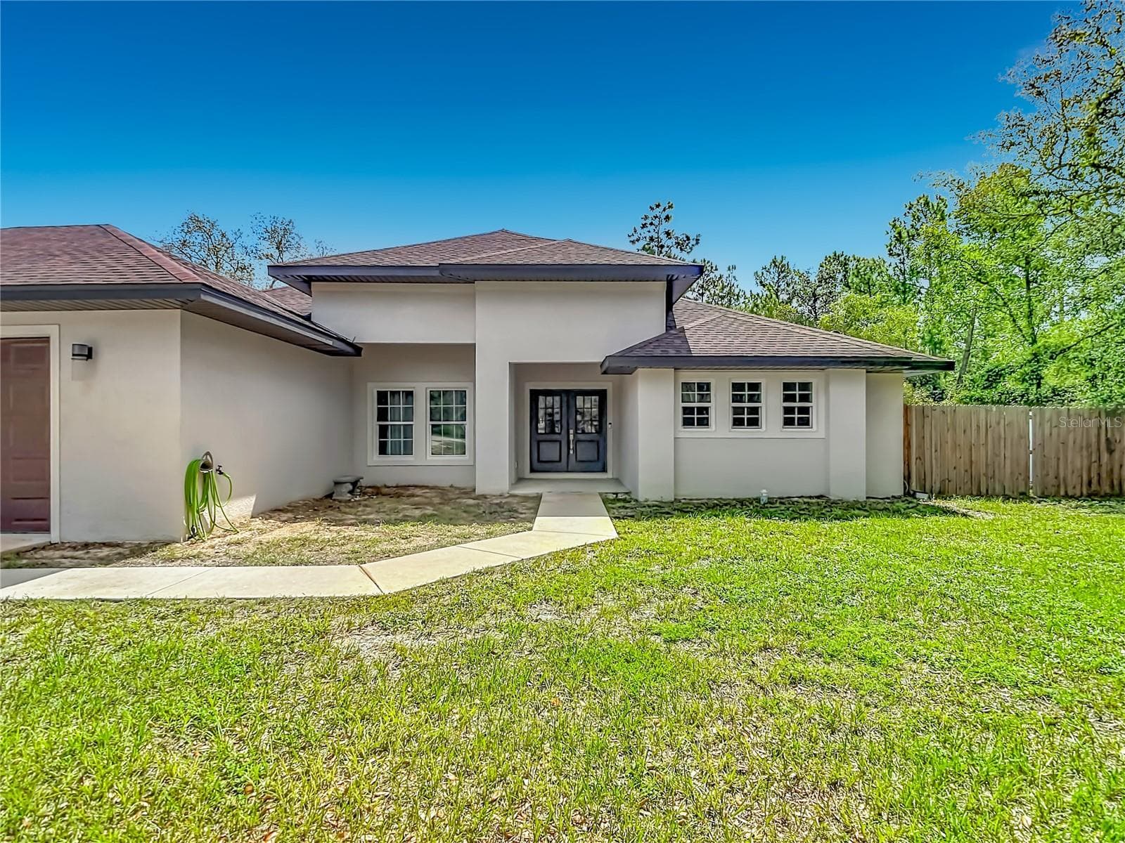 15032 Hummingbird Rd photo 3