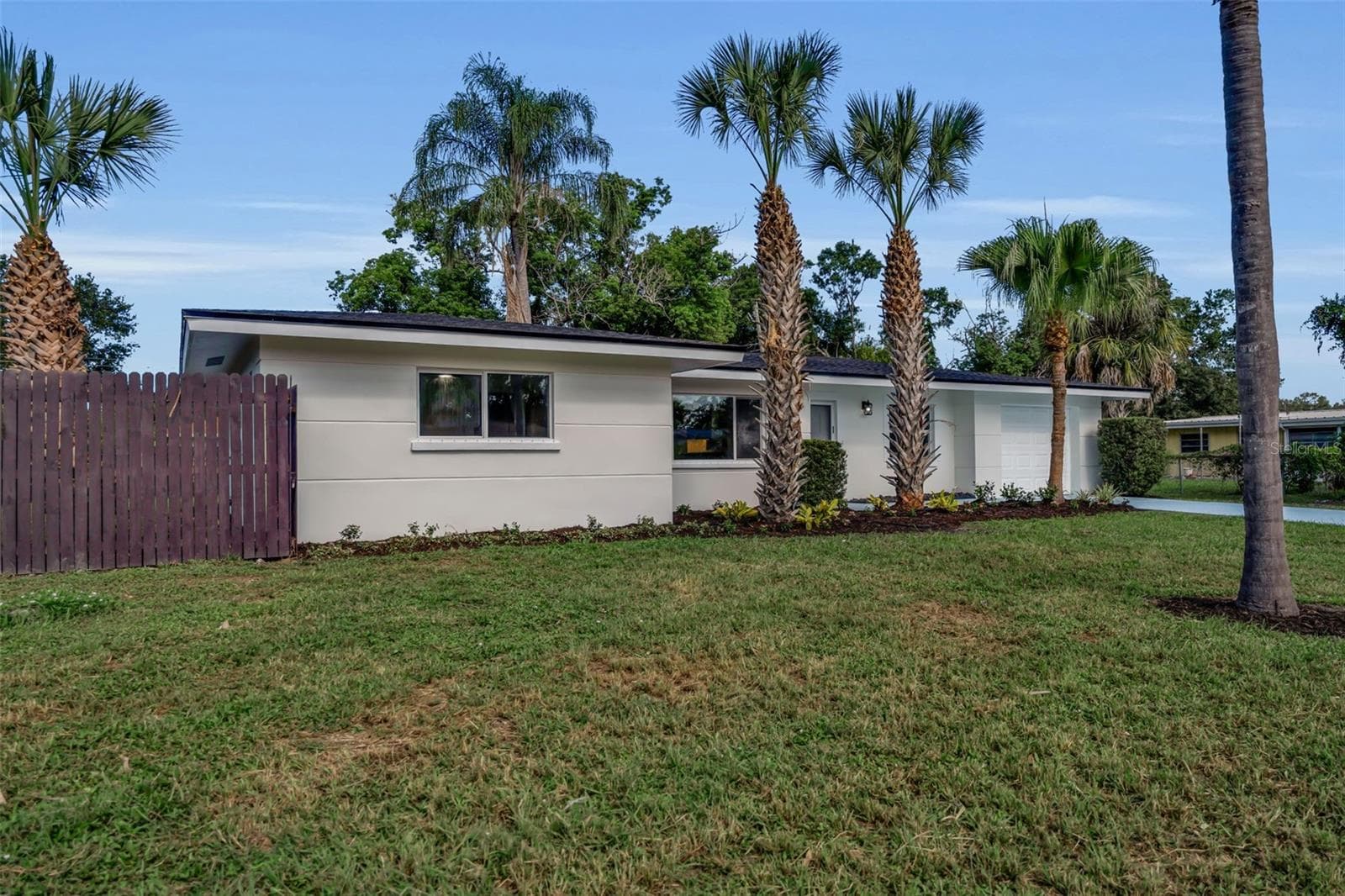 2769 Wisteria Pl photo 3