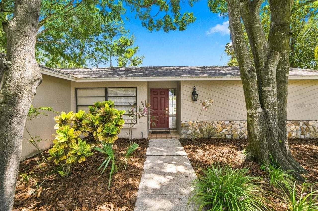 14105 Knottingsley Pl photo 3