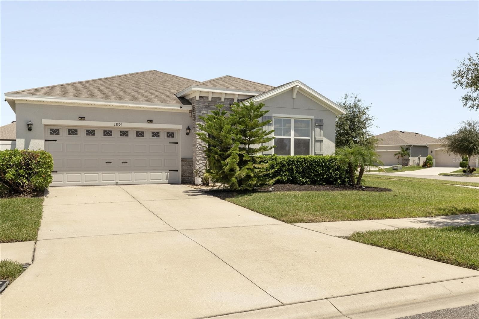 13301 Waterleaf Garden Cir photo 3