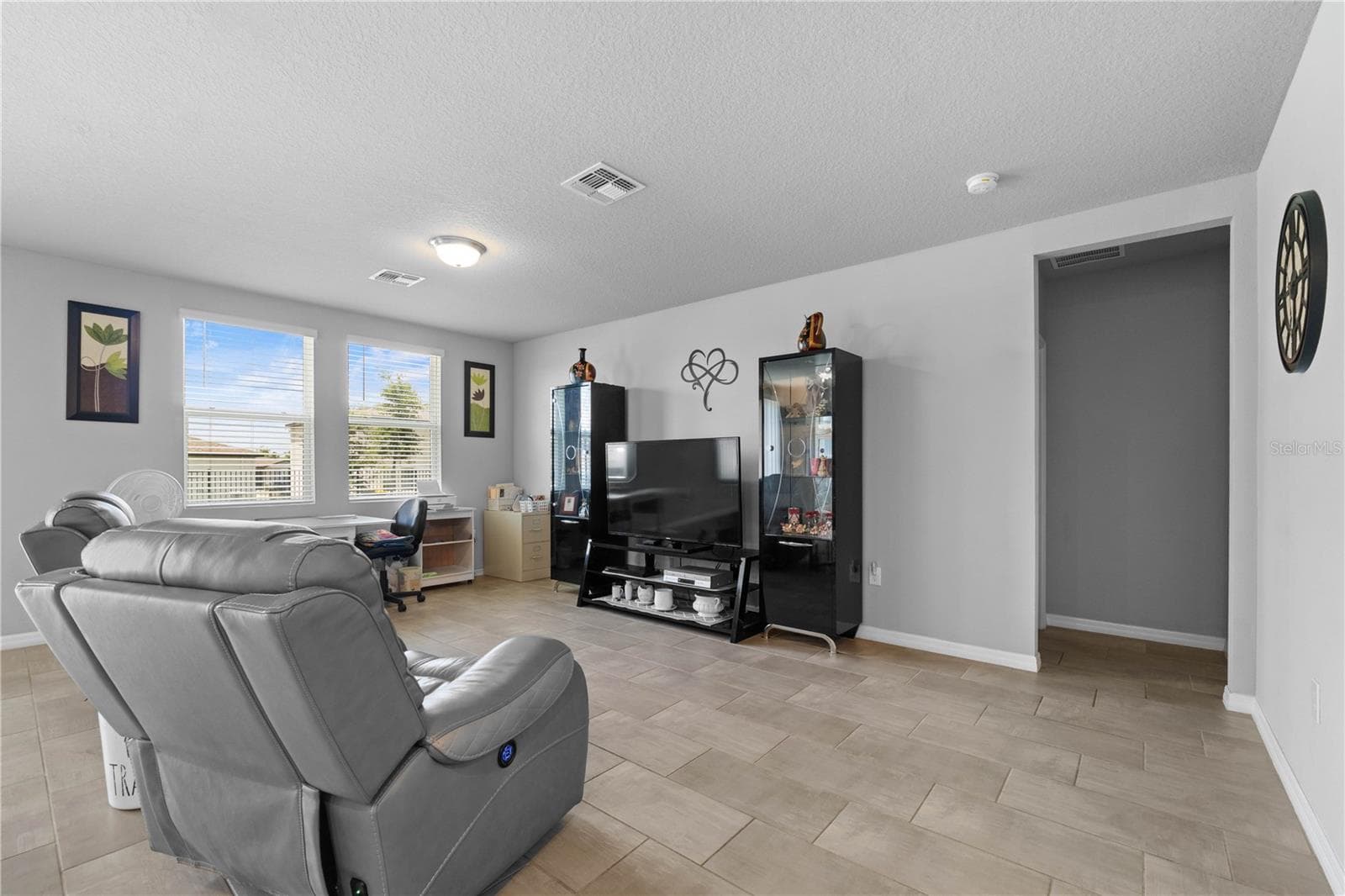 1502 Branchwood Ln photo 5