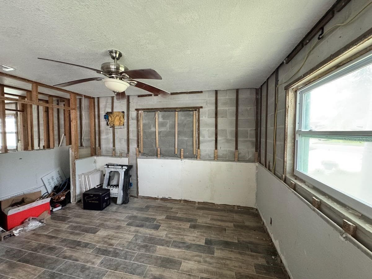 5451 Bayou Grande Blvd NE photo 4