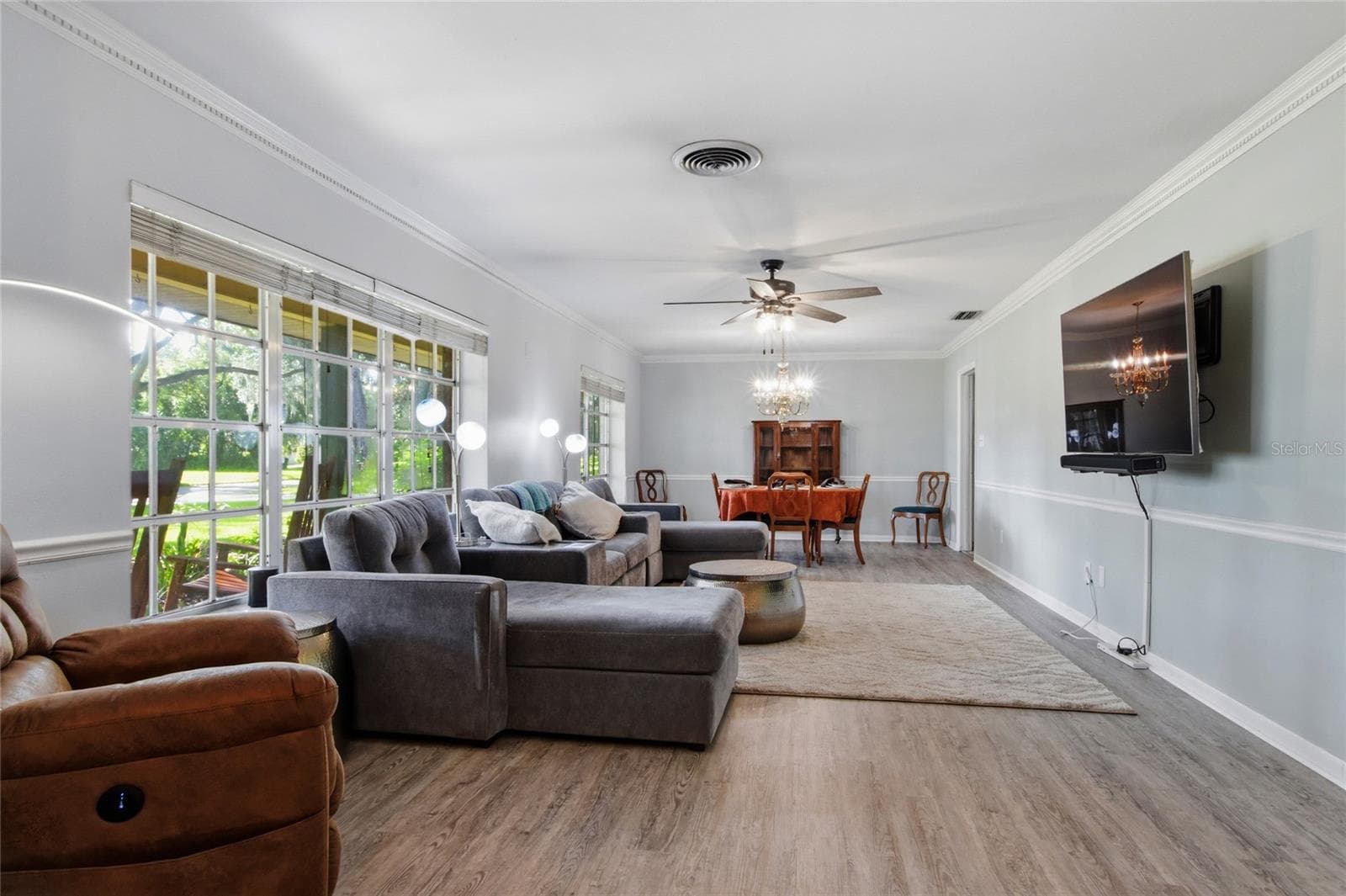 4211 Forest Hills Dr photo 5