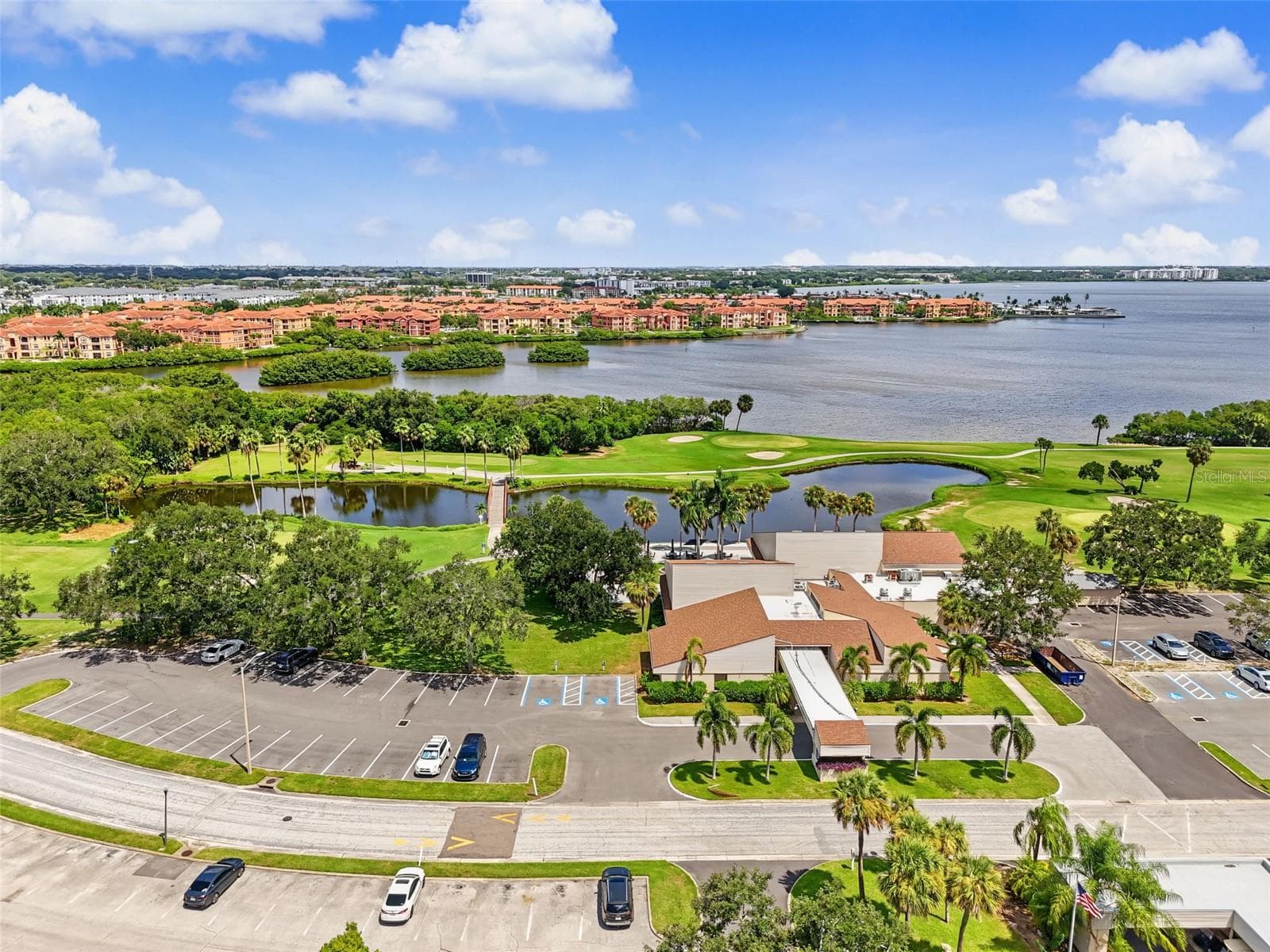 900 Cove Cay Dr #2B photo 4