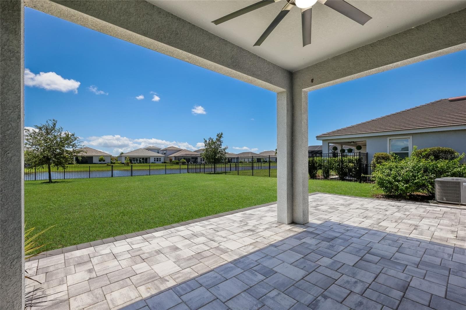 17828 Gulf Ranch Pl photo 2