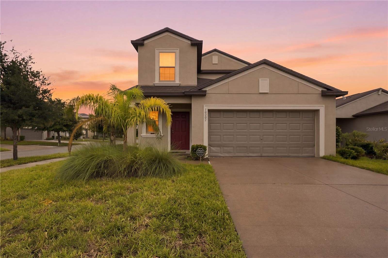 10202 Happy Heart Ave photo 4