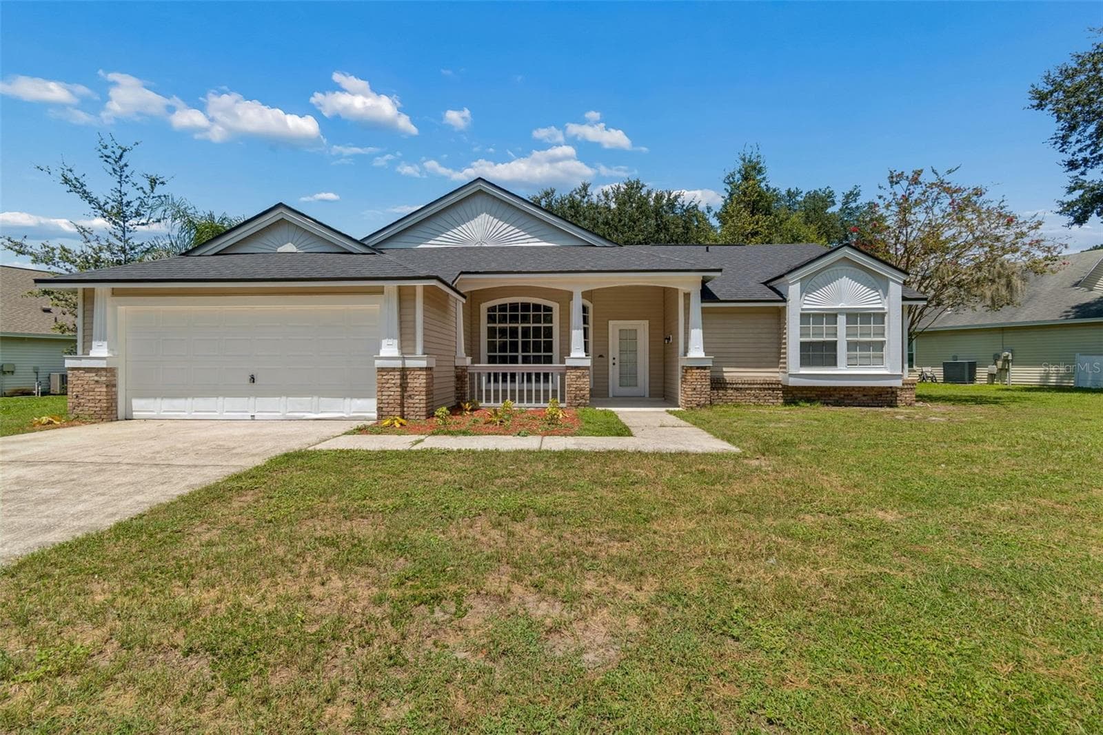 3315 Silverpond Dr photo 4