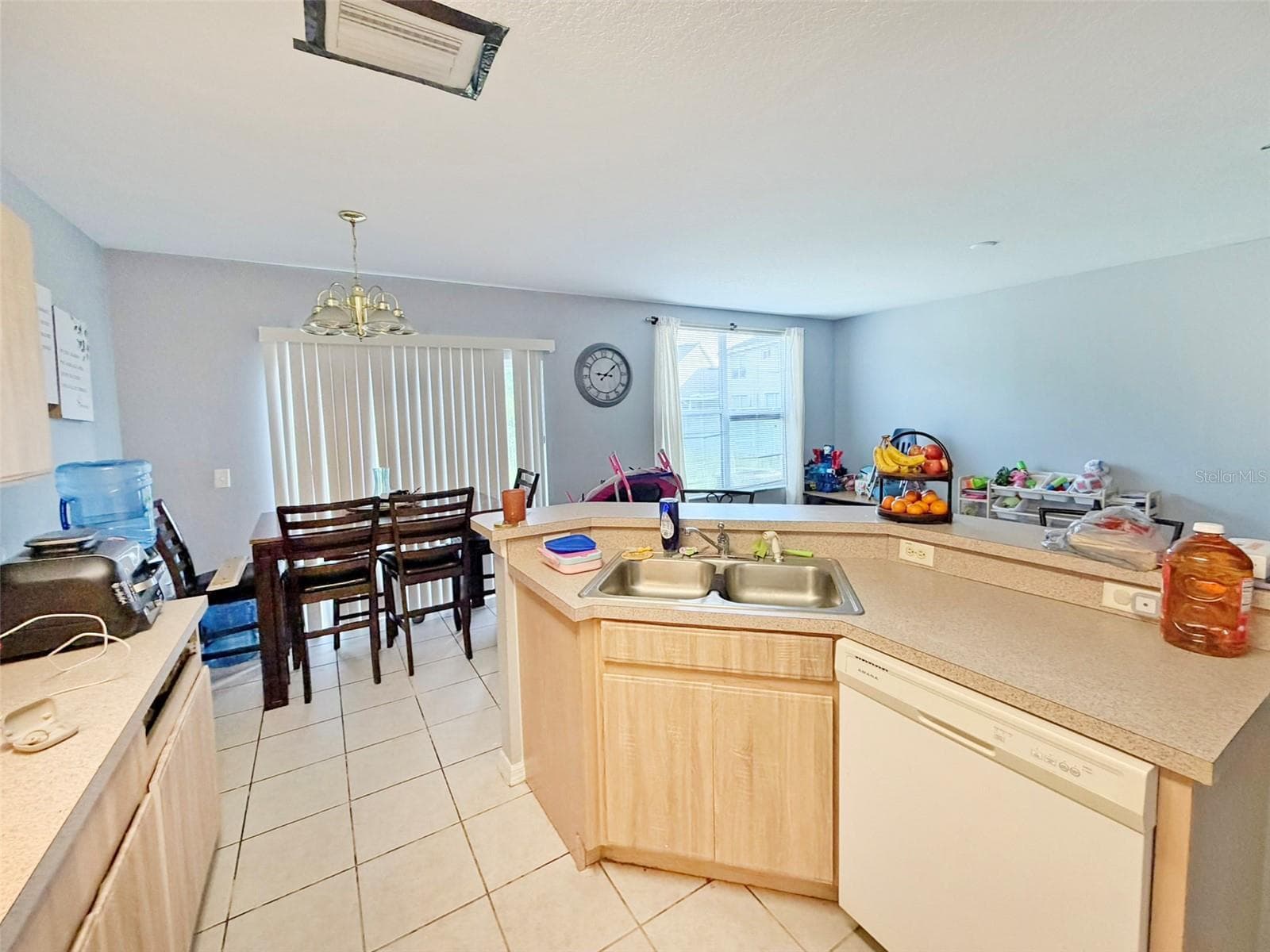 6225 Olivedale Dr photo 3