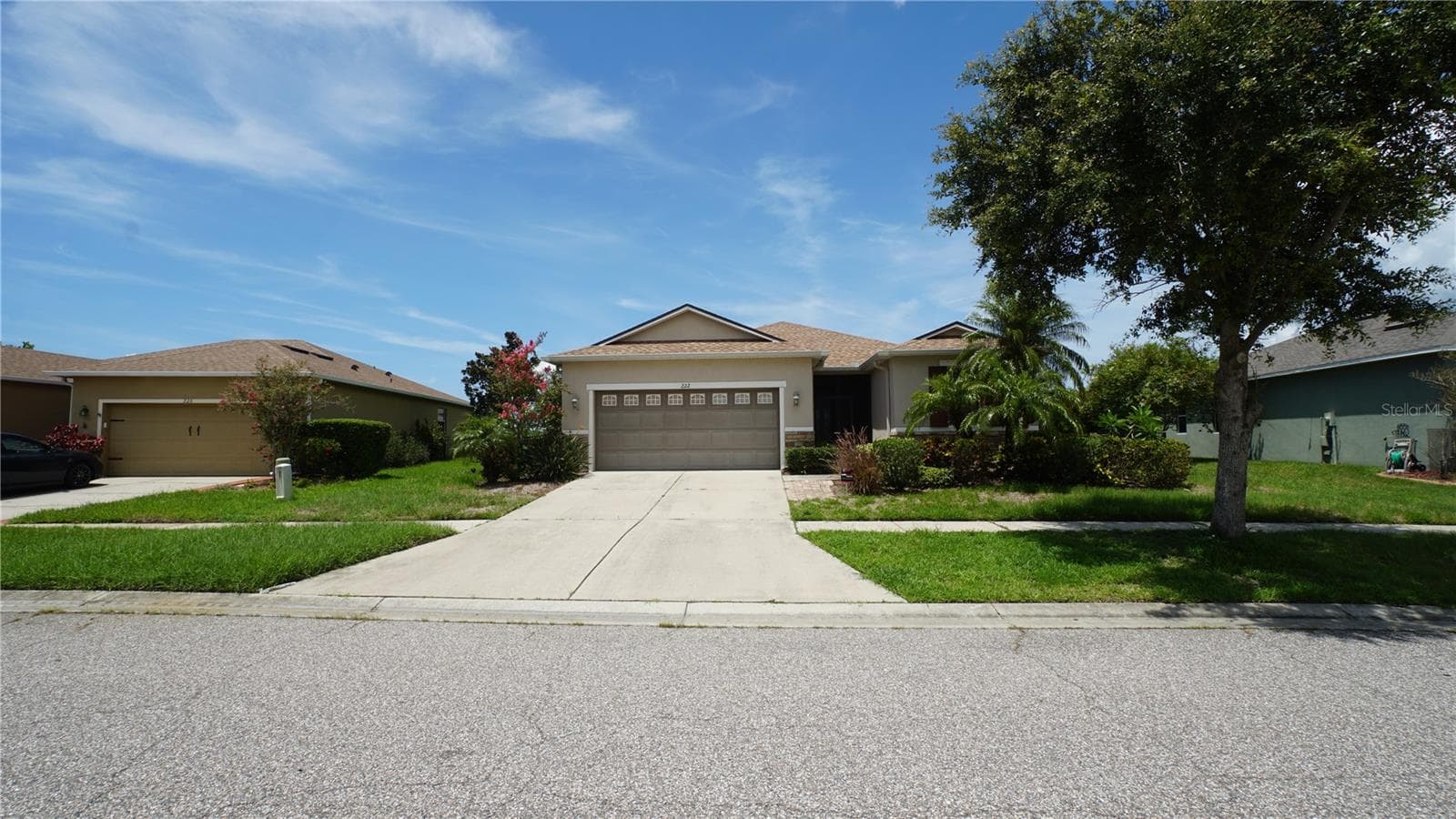 222 Star Shell Dr photo 3