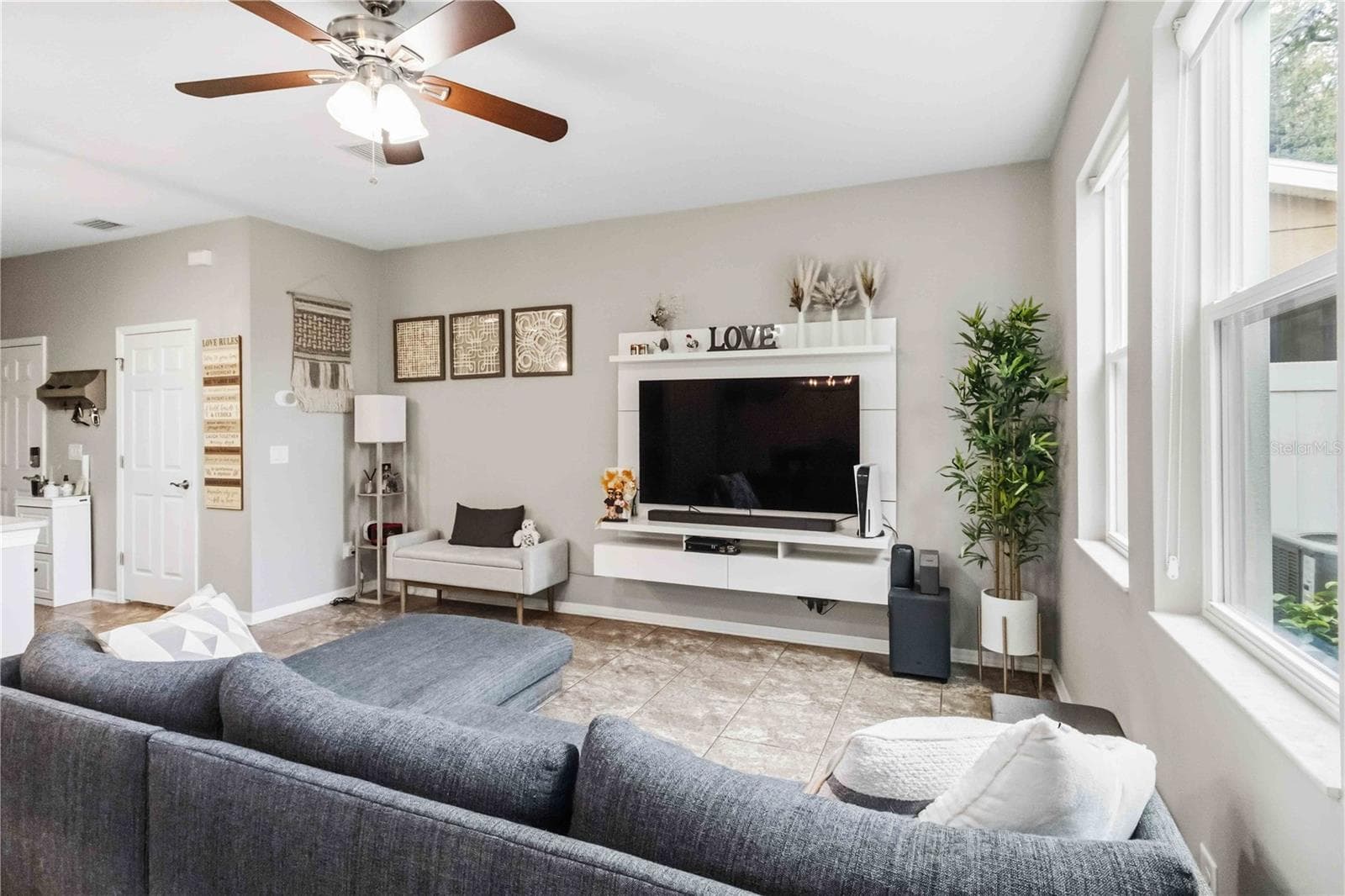 10716 Avery Park Dr photo 5
