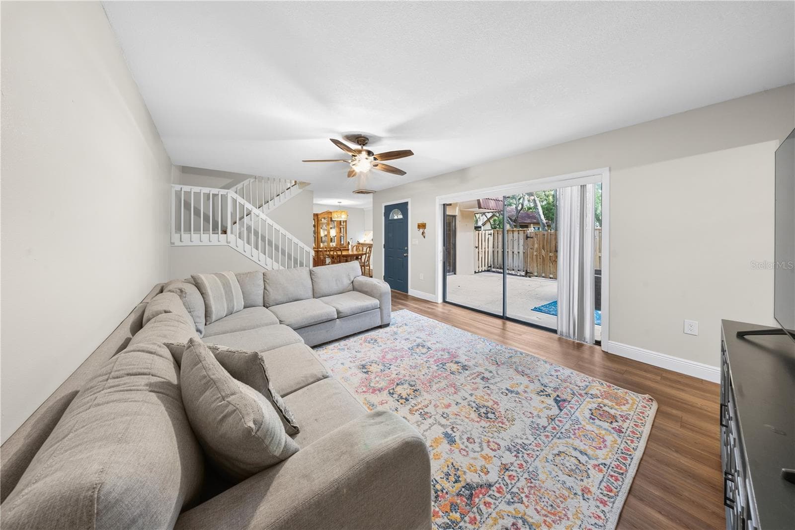 680 1st CT photo 3