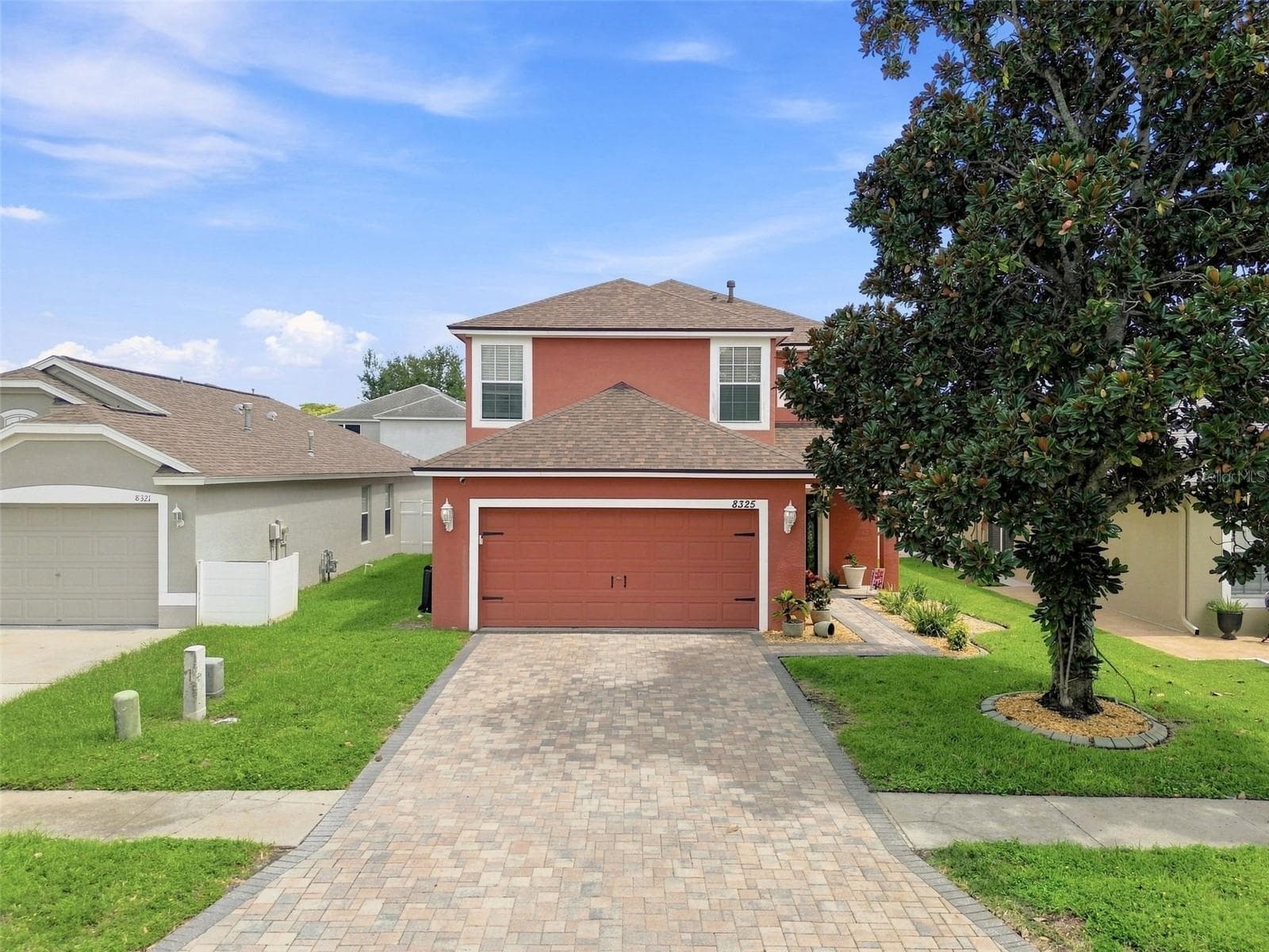 8325 Night Owl CT photo 2