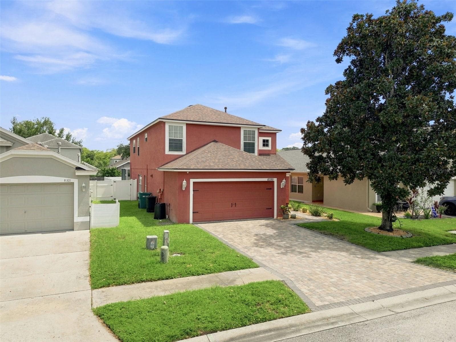 8325 Night Owl CT photo 3