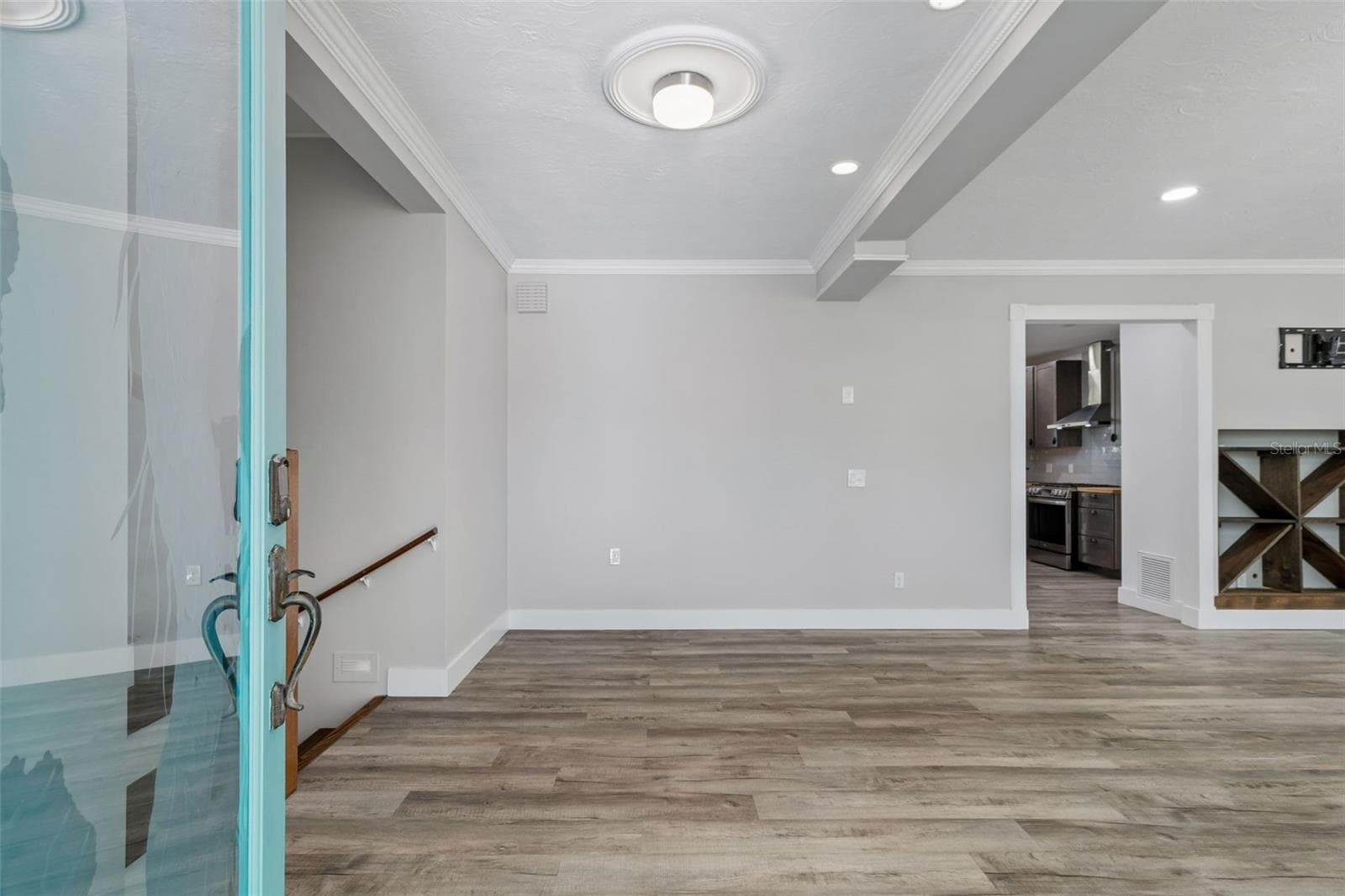 904 Bayshore Dr photo 3