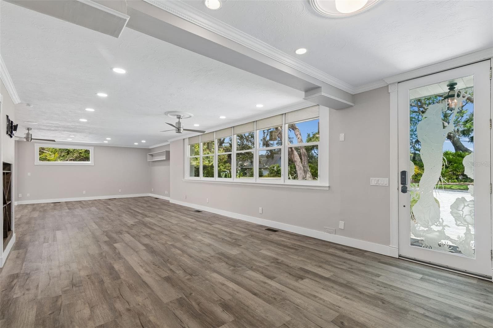 904 Bayshore Dr photo 4