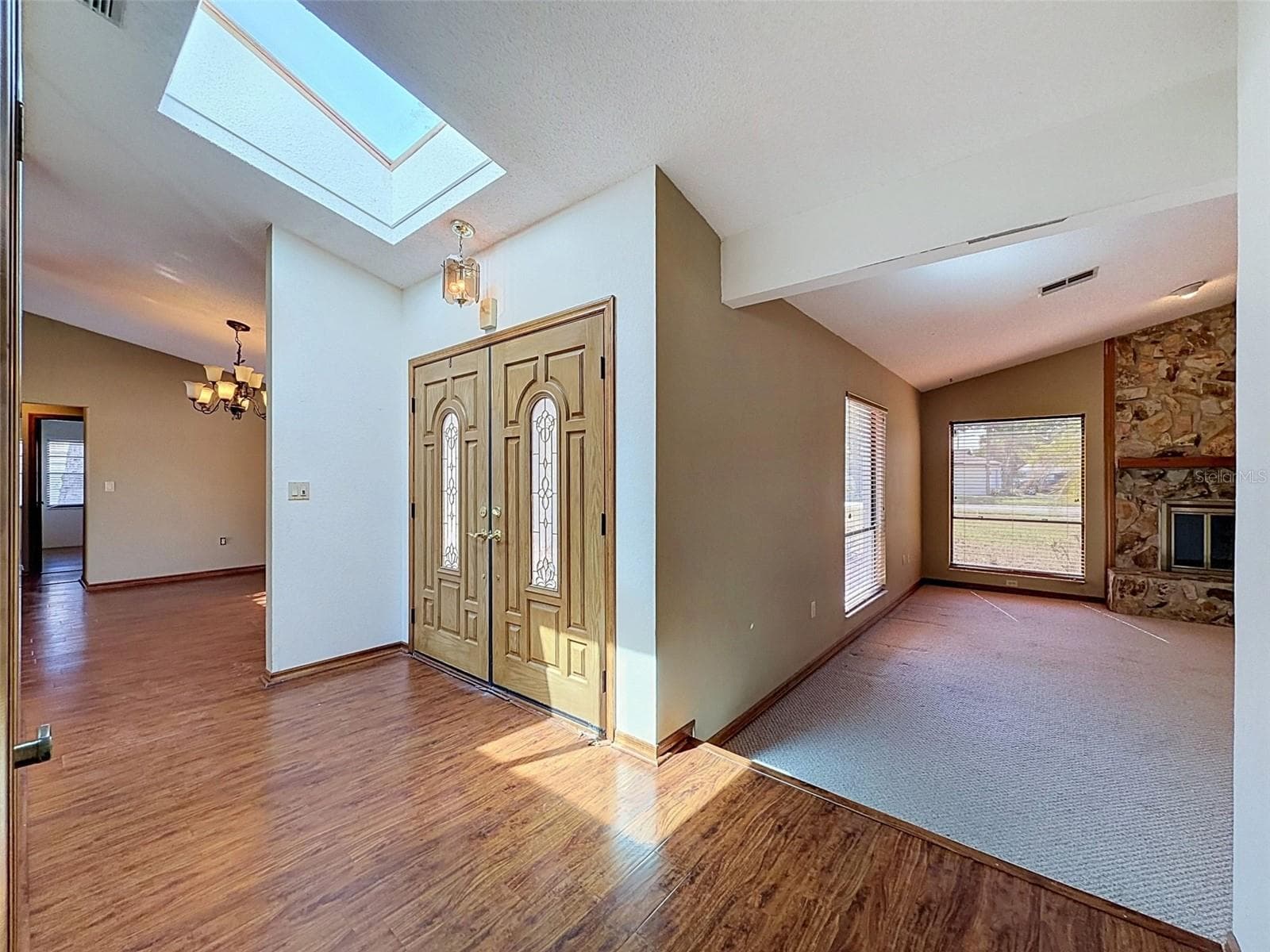 13241 Hillwood Cir photo 4