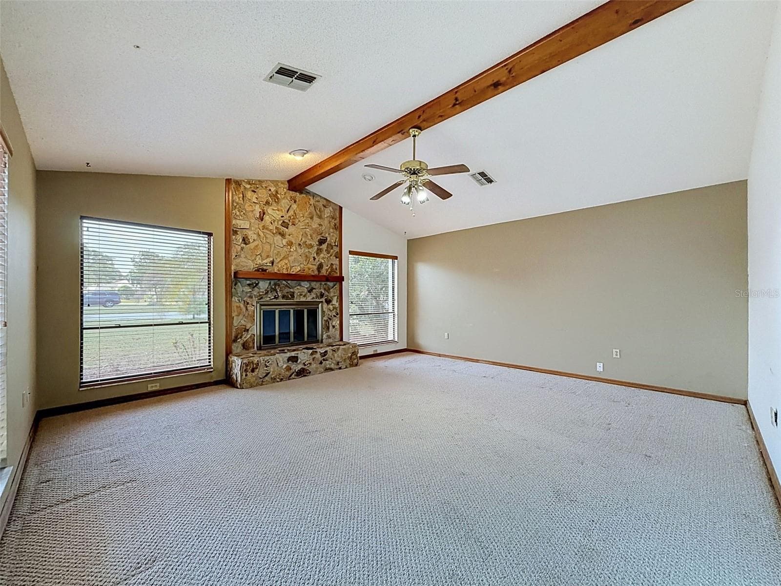 13241 Hillwood Cir photo 5