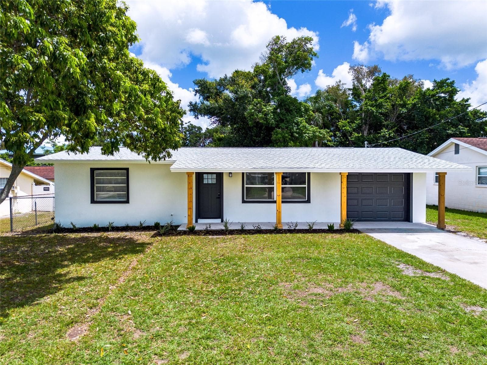 5949 32nd St N photo 2
