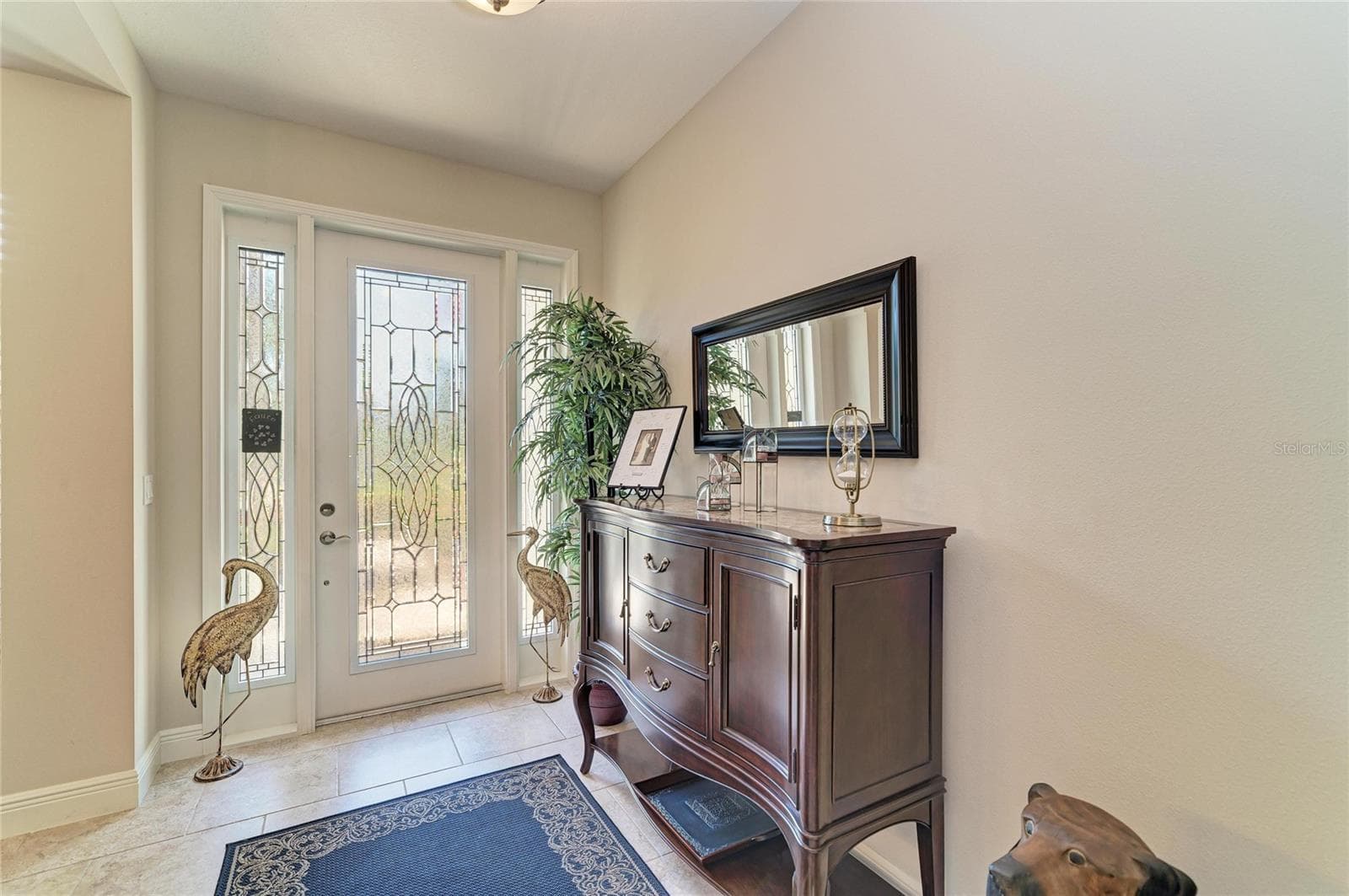 517 Chantilly Trl photo 5