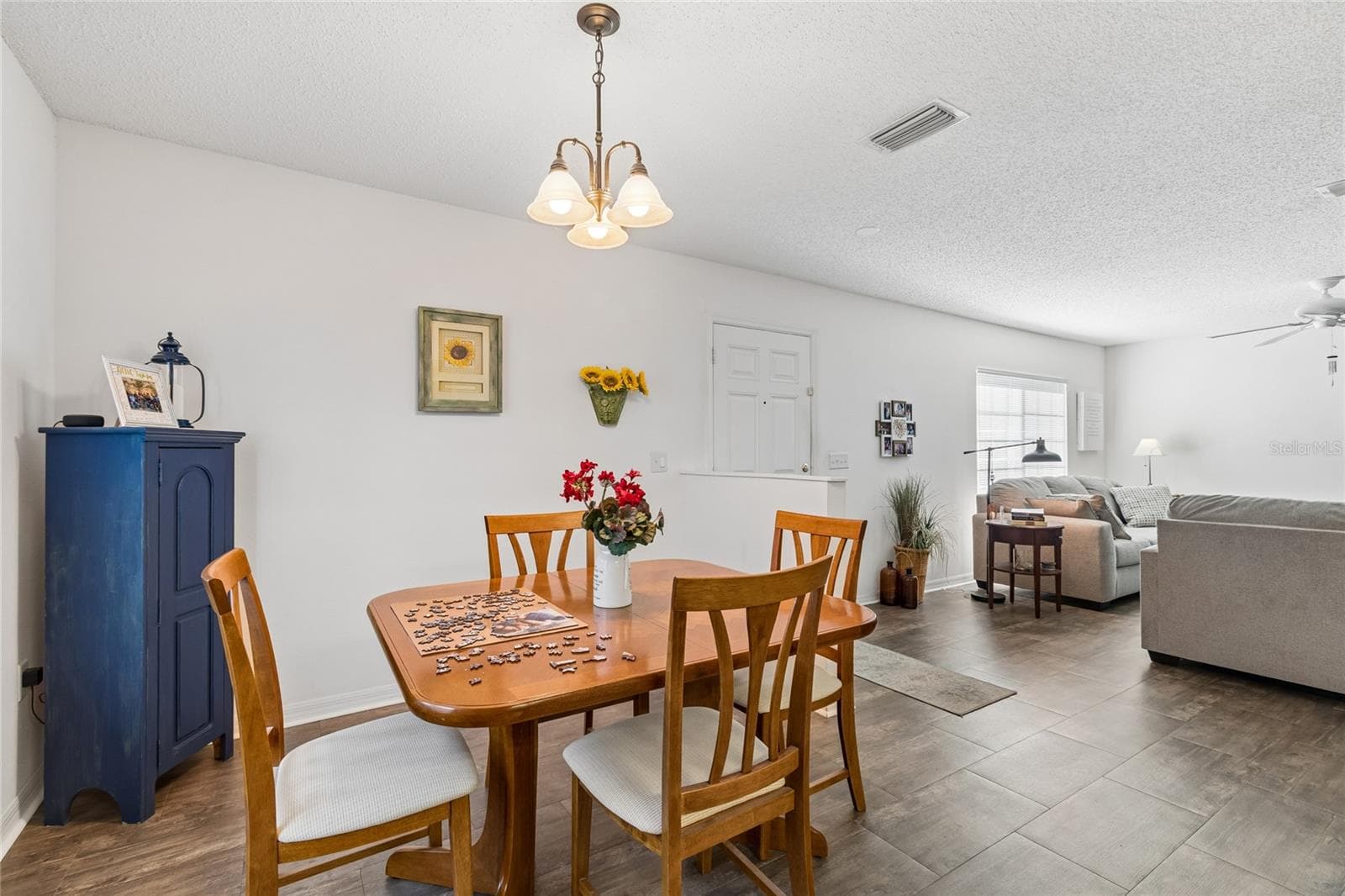 4009 Dolphin Dr photo 5