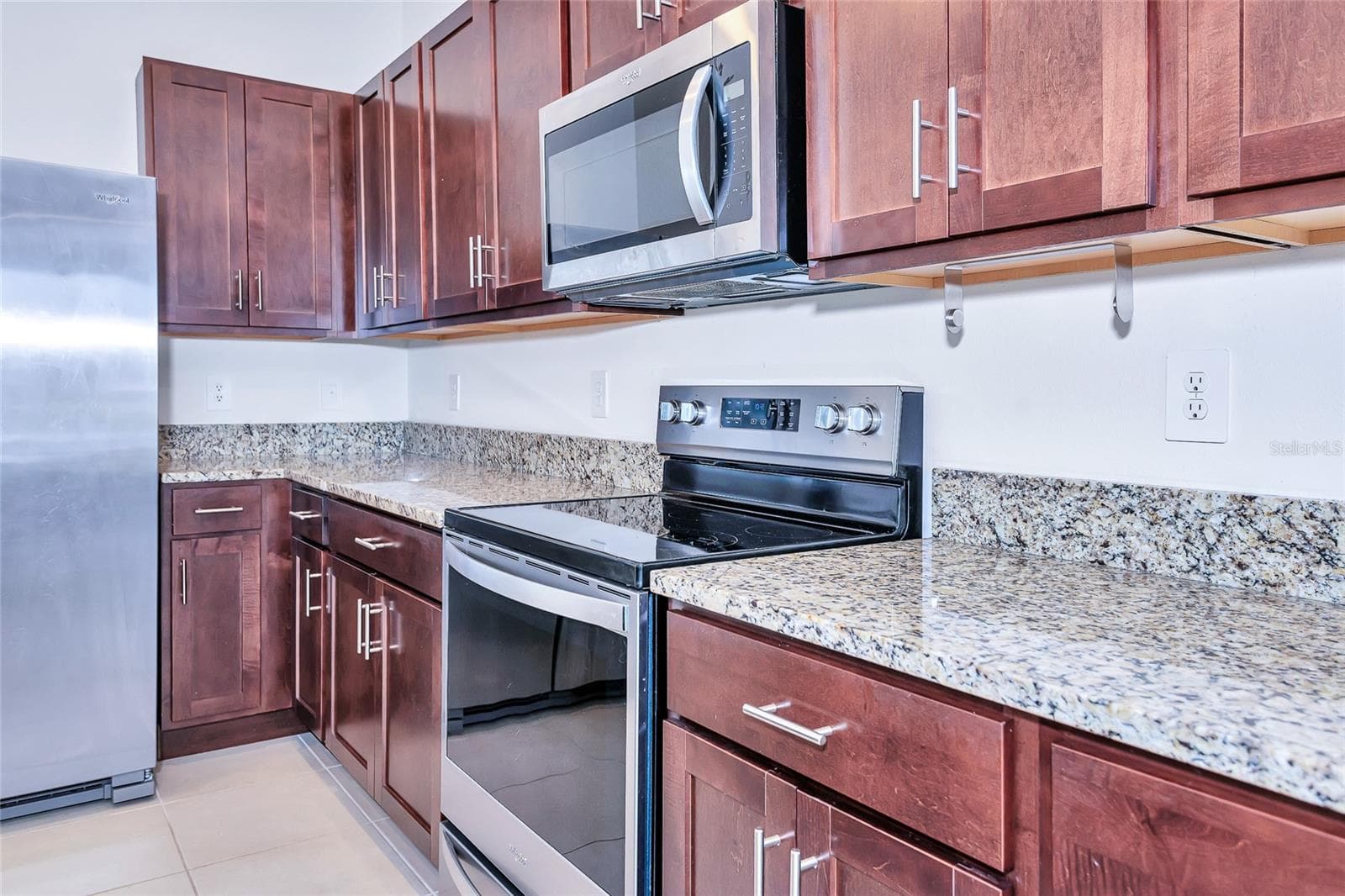 8657 Milestone Dr photo 4