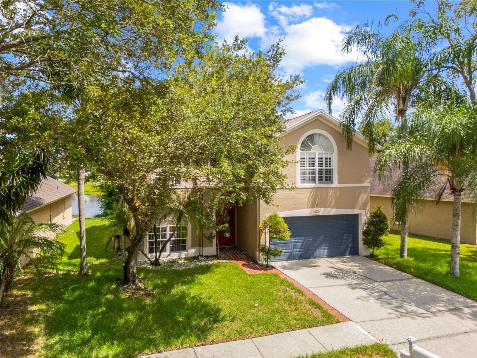 9808 Long Meadow Dr photo 4