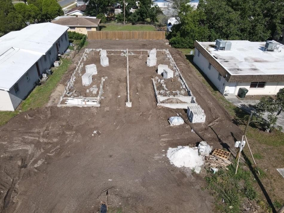 1108 Jewel Ave photo 2