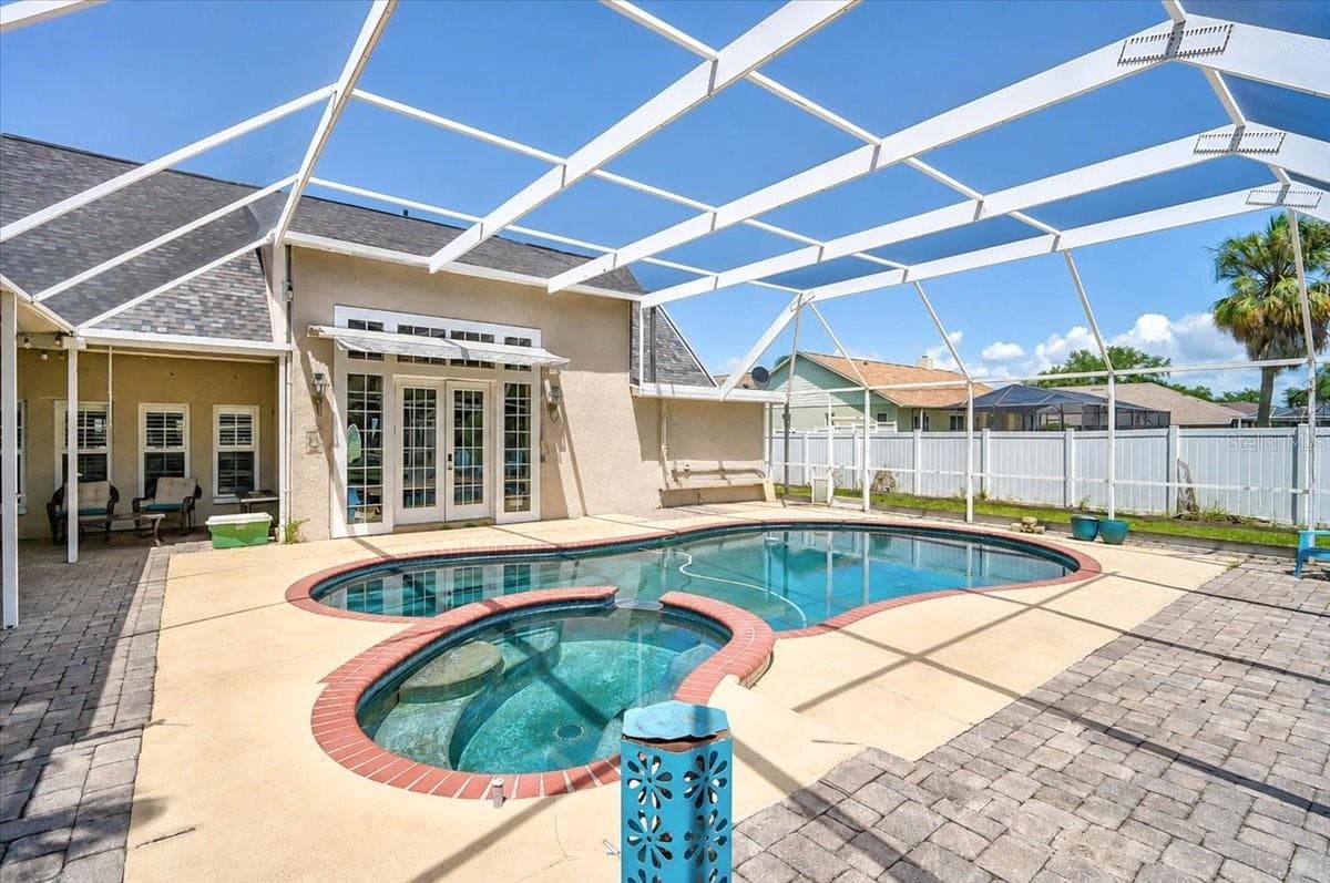 8814 Riverlachen Way photo 5