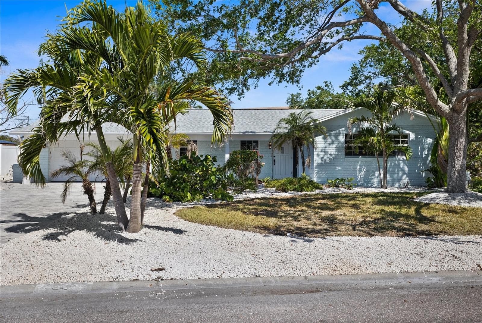 10001 S Yacht Club Dr photo 2