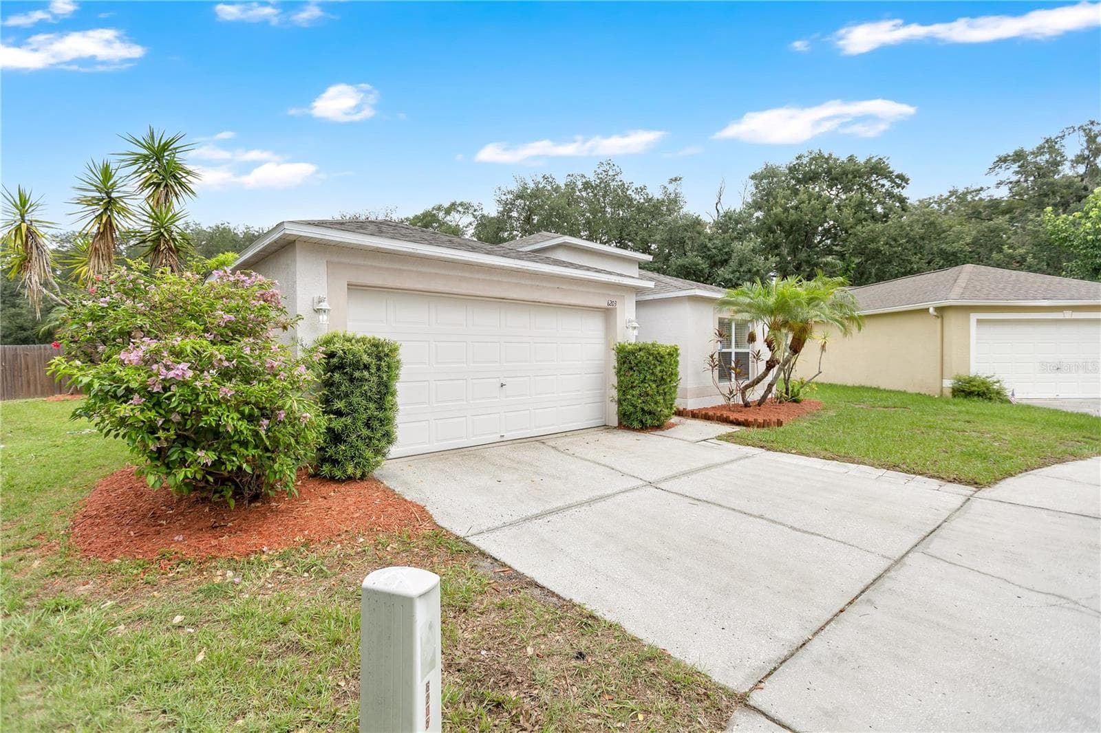 6203 Venezia Pl photo 2