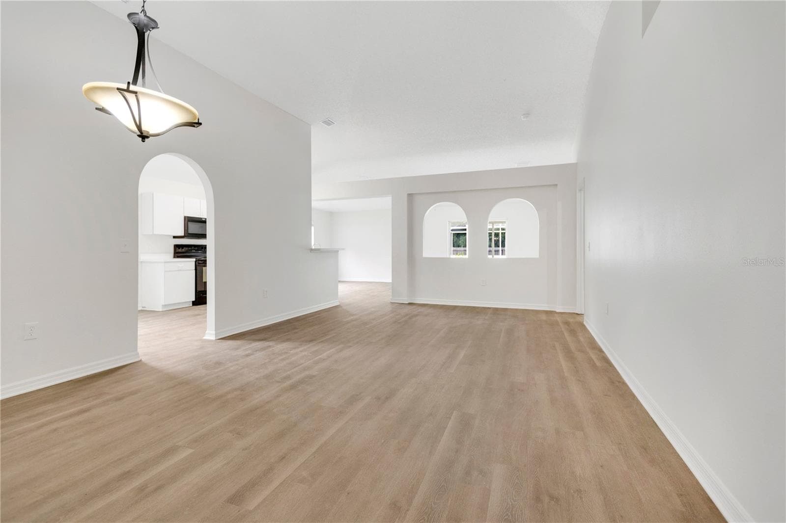 6203 Venezia Pl photo 4