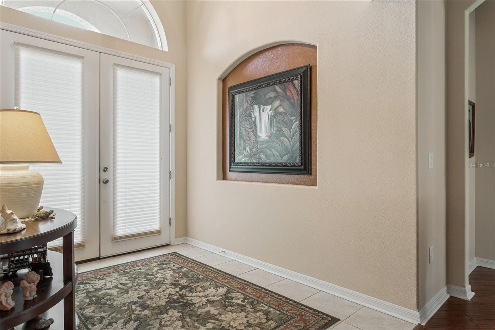 1430 Beaconsfield Dr photo 4