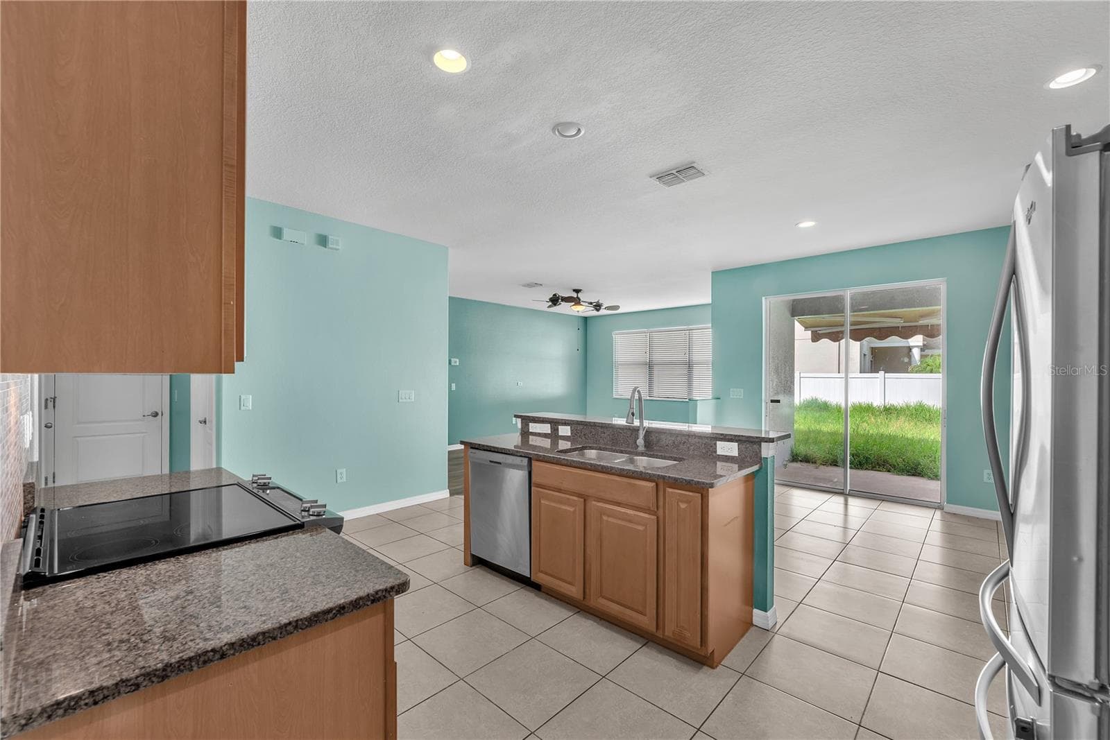 10626 Liberty Bell Dr photo 5