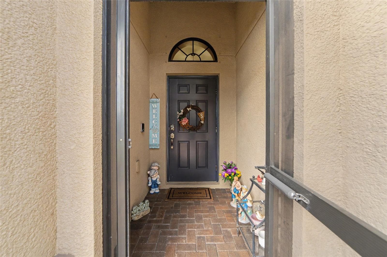 14219 Stockwell Ln photo 3