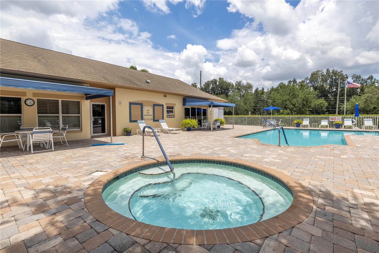 960 Starkey Rd #2202 photo 3