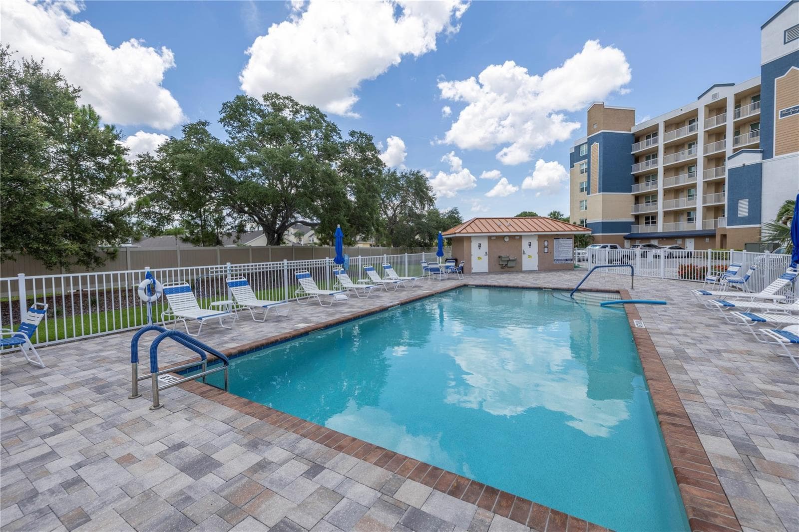 960 Starkey Rd #2202 photo 4