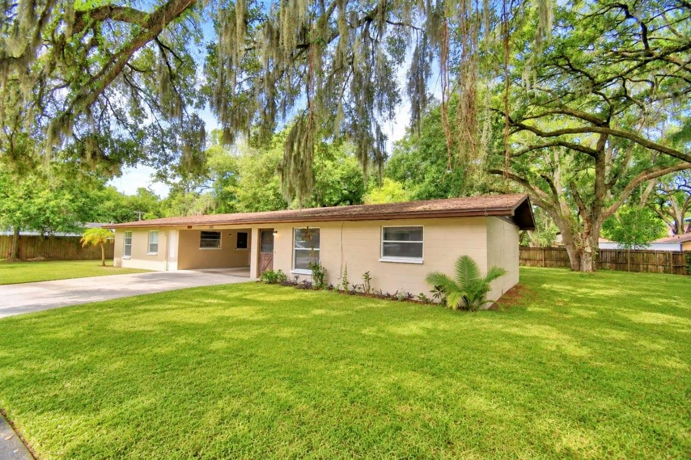 4710 Fernery Ln photo 2